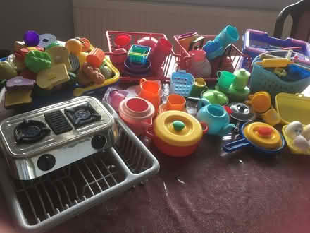 Photo of free Child's plastic teaset (Dunblane FK15) #1
