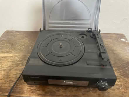 Photo of free Turntable, built-in speakers (New Town CO1) #1