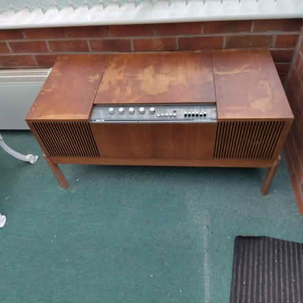Photo of free HMV Stereomaster (Barnard's Green WR14) #1