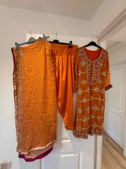 Photo of free Unworn 3 piece salwar kamees (IG11) #1