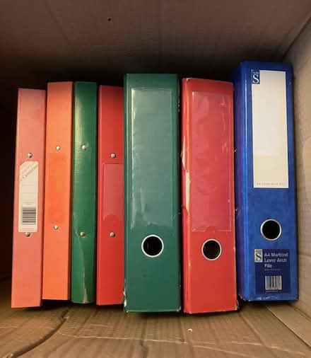 Photo of free A4 ring binders (TW1 East Twickenham) #1