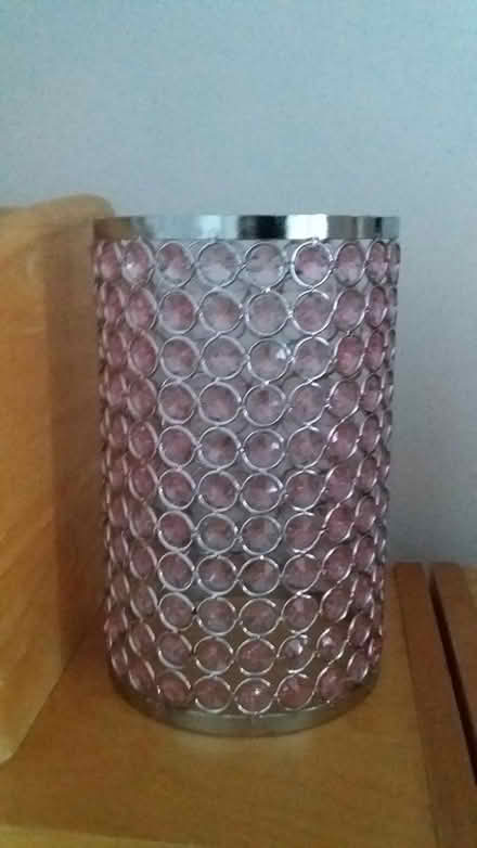 Photo of free Pink lampshade (TW9) #1