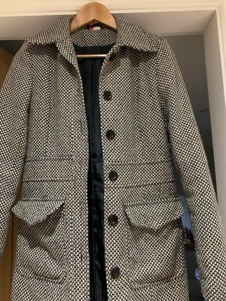 Photo of free Ladies black and white coat. (Avon Dassett CV47) #2