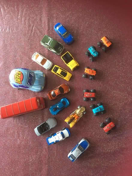 Photo of free toy cars (Dunblane FK15) #1