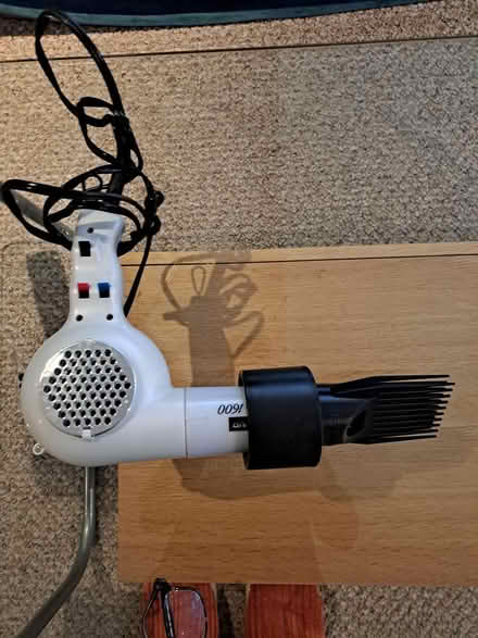 Photo of free Blow dryer with comb attachment (North Vanier) #1