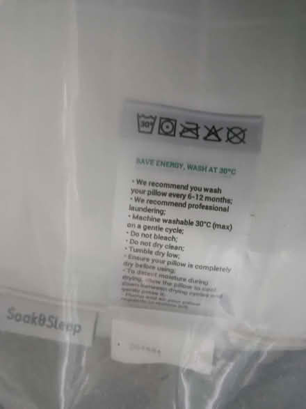 Photo of free Soak and sleep pillow medium/soft. (Westbury Fields BS9) #3
