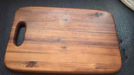 Photo of free Chopping board (SE26) #2