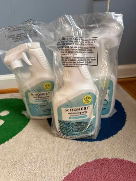 Photo of free Honest Disinfecting Spray (Piney Orchard) #1