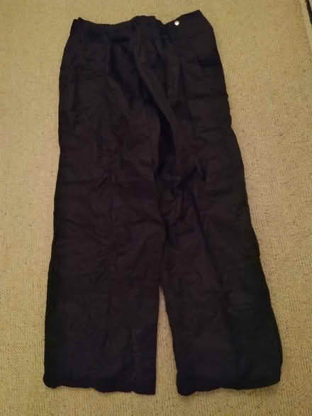 Photo of free Men's waterproof over trousers, Size L(42/44) (Millhouses S7) #1