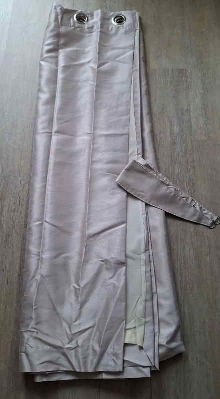 Photo of free Curtains (Springfield CM1) #1