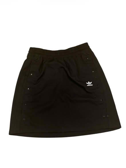 Photo of free Adidas Woman Skirt (Brooklyn Storage) #1