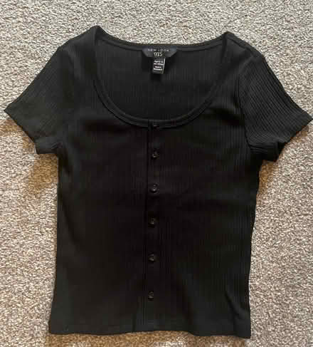 Photo of free Girls’ Clothes (aged 12-14) (Great Hollands RG12) #3