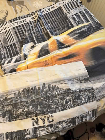 Photo of free NYC Double Duvet Set (Penrith CA11) #1