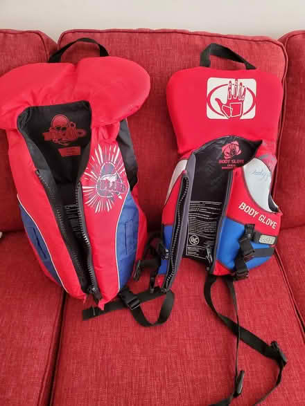 Photo of free Child life jackets (Near Experimental Farm) #4