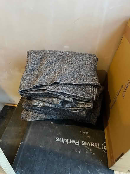 Photo of free Removal moving storage blankets (Ba2 2ax) #1