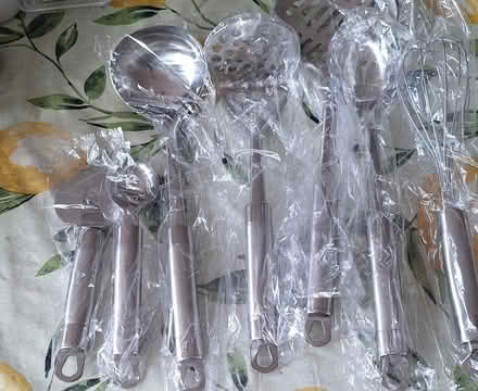 Photo of free New cooking utensils (E17) #1