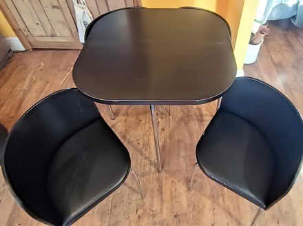 Photo of free 4-seater Ikea dining table (easton, BS5) #4