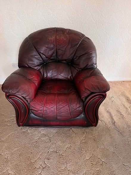 Photo of free Three piece leather suite (Hood Manor WA5) #3