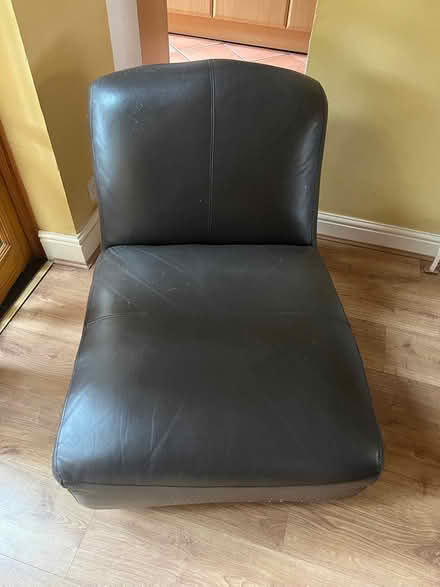 Photo of free Leather chair (Morden SM4) #2