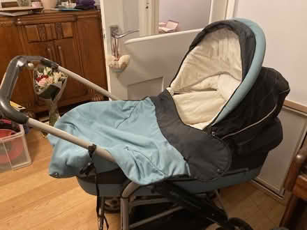 Photo of free Push chair and pram (Battenhall, Worcester WR5) #2