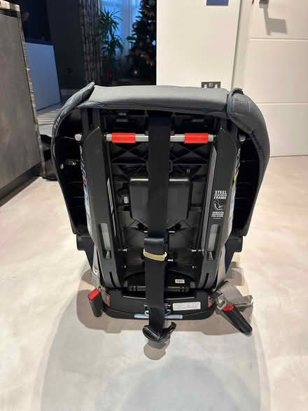 Photo of free Child Graco 4-1 car seat (SW11) #3