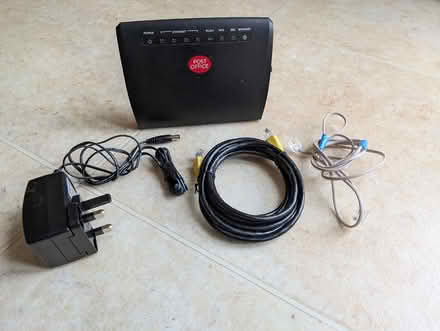 Photo of free WiFi router (Yatton Keynell SN14) #1