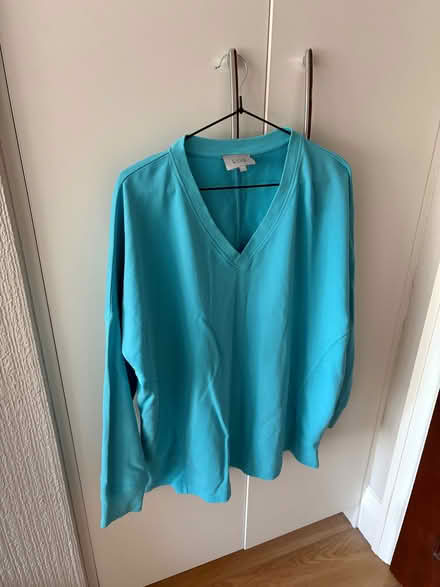 Photo of free Top (Woodford IG8) #1