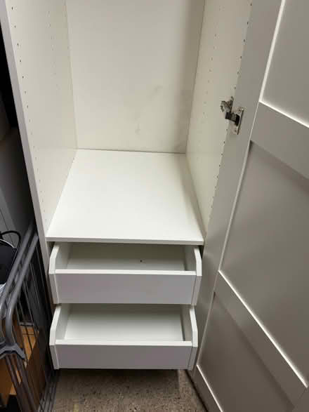 Photo of free Wardrobe (Goffs Oak) #4