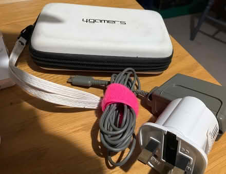 Photo of free Vintage Nintendo DS Lite and games (Bohemia TN37) #2