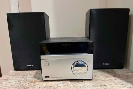 Photo of free Sony mini hi-fi (Myton Park CV32) #1