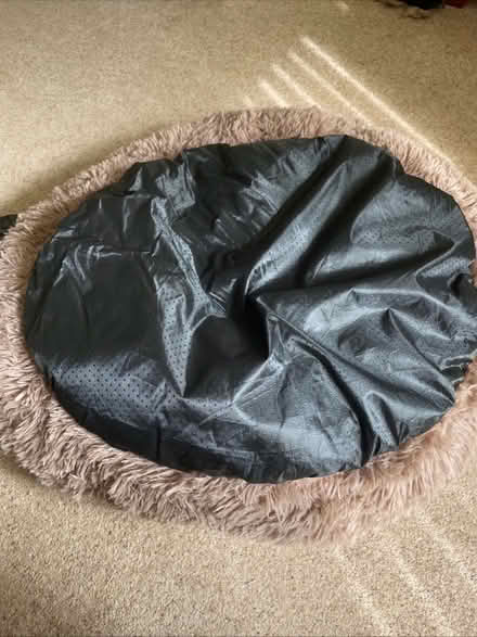 Photo of free Dog bed (Wickwar GL12) #2