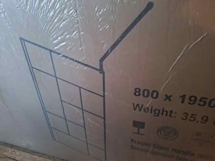 Photo of free Shower screen (Walstead) #3