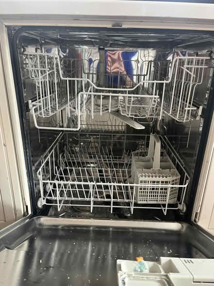 Photo of free Miele Dishwasher. good working order. Moving and must go. (Kew TW9) #4