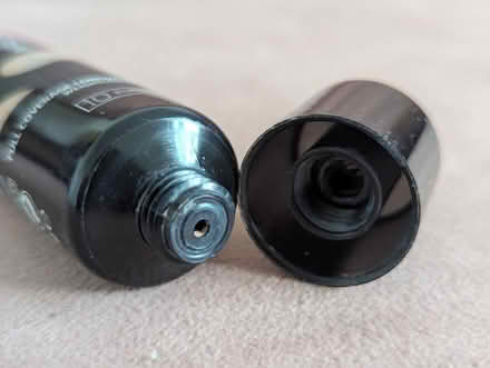 Photo of free L'Oréal foundation: Porcelain (Leytonstone) #2