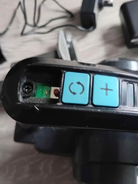 Photo of free Vax pets vacuum (Greetland HX4) #2