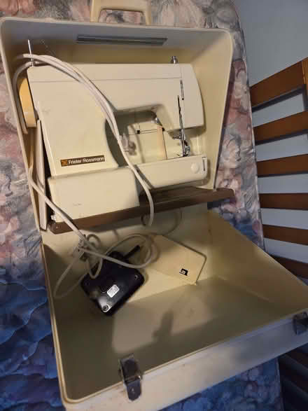 Photo of free Sewing Machine (Chesham HP5) #1