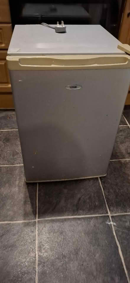 Photo of free Under counter fridge (Ashton in makerfield WN4) #1