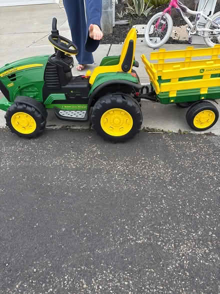 Photo of free Kids Tractor (Discovery Bay) #1