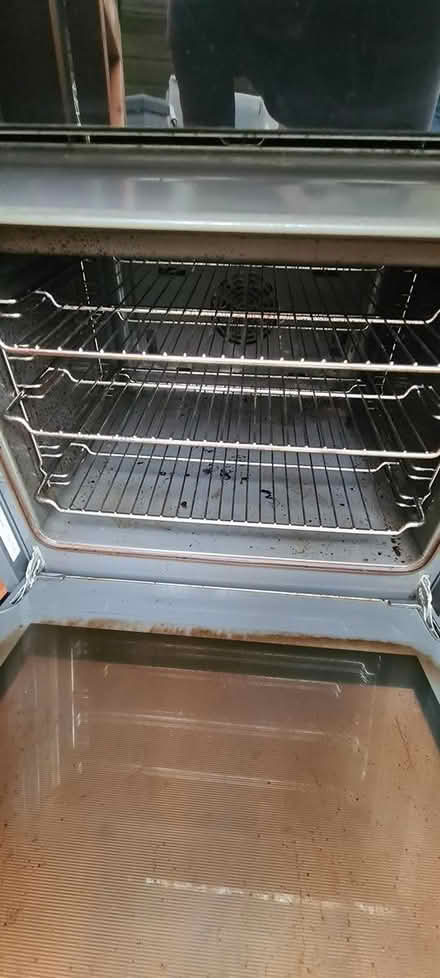 Photo of free Bosch double oven (Dorking RH4) #1