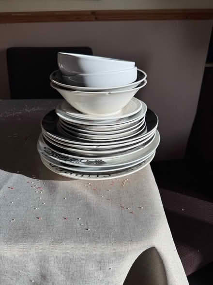Photo of free Bowls and plates (Coley RG30) #1