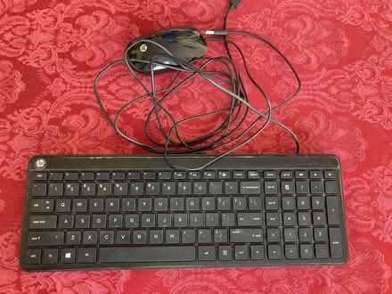 Photo of free HP Keyboard and Mouse (Near Eubank Costco) #1