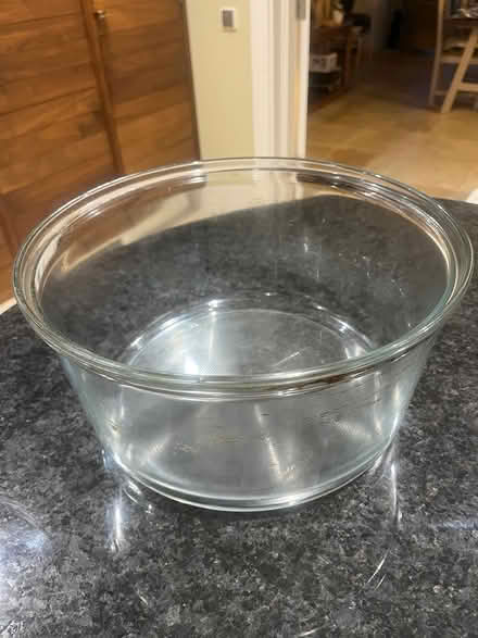 Photo of free Large glass bowl (Kings Hill, West Malling) #2