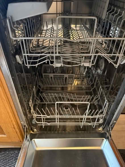 Photo of free Siemens Dishwasher (Chatham hill) #4