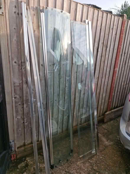 Photo of free Curved shower tray and screen (Great Baddow CM2) #2