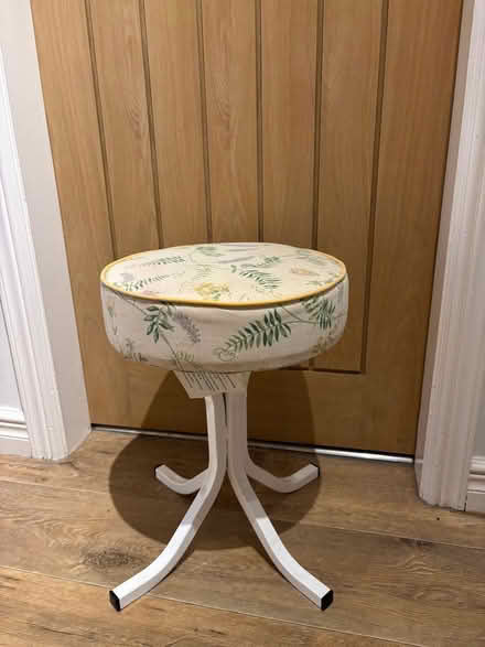 Photo of free 2 Stools (Oswestry SY11) #2
