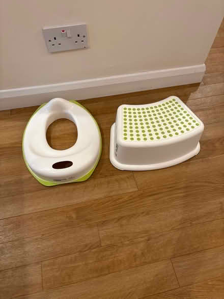 Photo of free Children’s stool and toilet seat (Thames Ditton KT7) #1