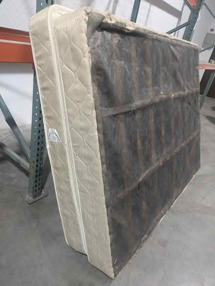 Photo of free Mattress and Box Spring, Queen Size (Dublin, CA) #4