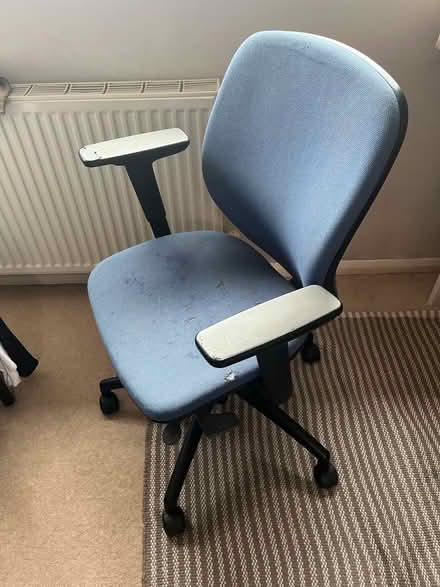 Photo of free Office/desk chair (Sydenham SE26) #2