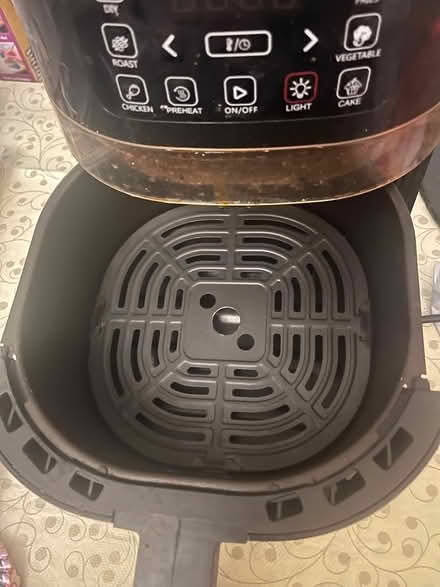 Photo of free Air fryer (Maidstone ME15) #2