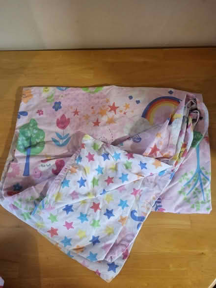 Photo of free Girls single duvet cover (Ballyclare BT39) #1